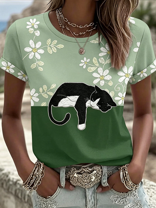 Women's Black Cat With Floral Graphic Casual Short Sleeve T-shirt